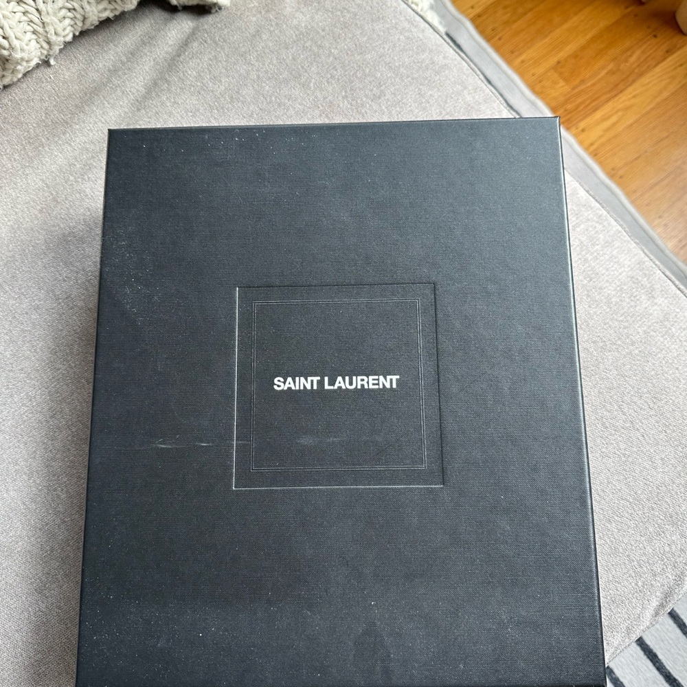 SAINT LAURENT 2022 PLATFORM OPEN TOE HEELS- PEARL - Picture 5 of 5